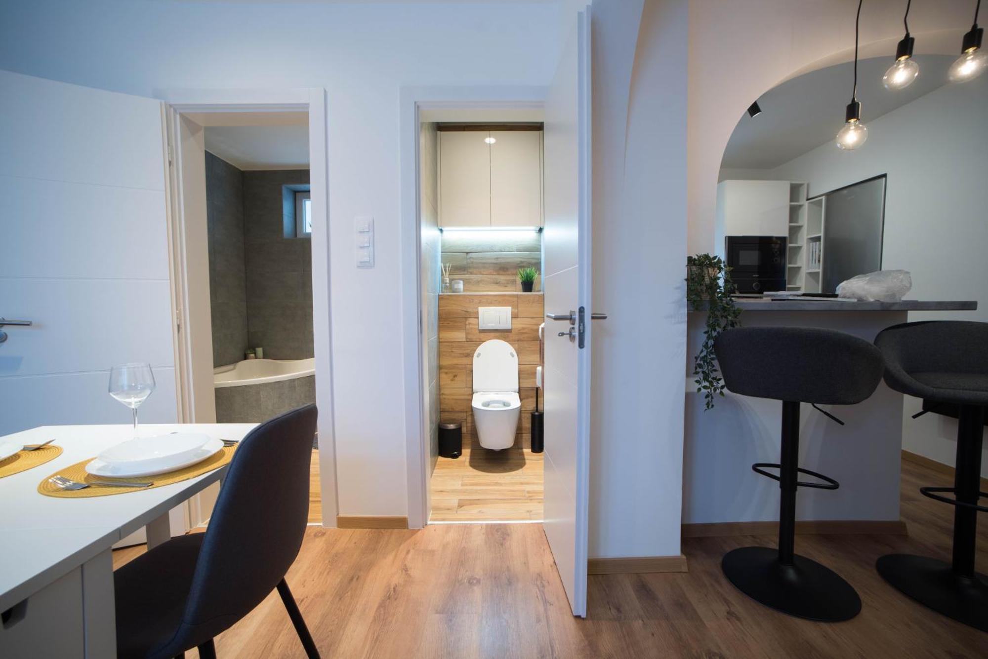 Pintes 38 Apartment ดูเนาวิวาโรส ภายนอก รูปภาพ