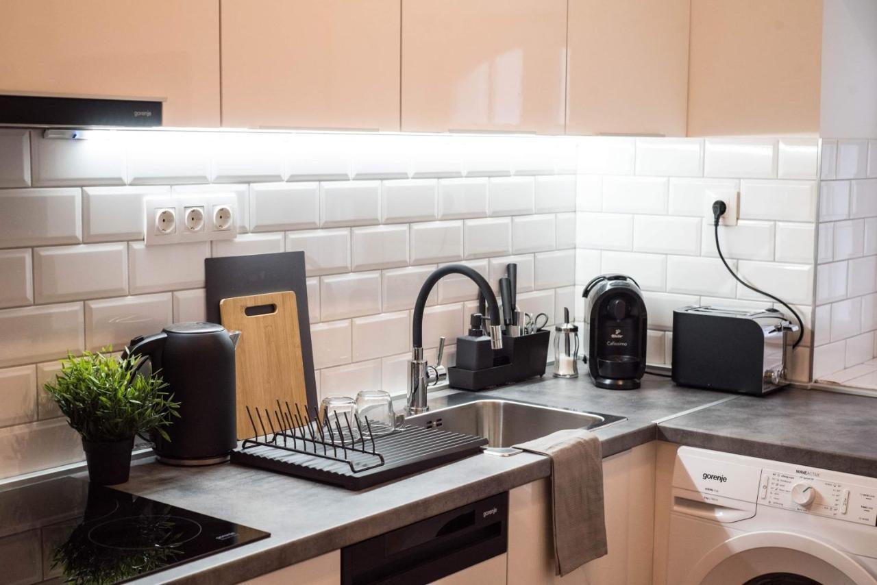 Pintes 38 Apartment ดูเนาวิวาโรส ภายนอก รูปภาพ